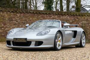 Image 50/50 de Porsche Carrera GT (2005)