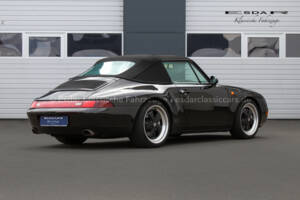 Image 3/29 of Porsche 911 Carrera 4 (1996)