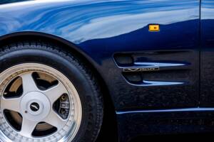 Image 17/50 of Aston Martin Virage Volante (1997)