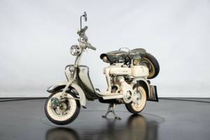 Immagine 2/50 di Innocenti Lambretta 150 D (1956)