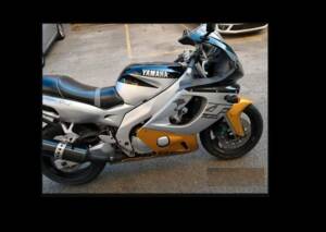 Bild 4/4 von Yamaha YZF 600 R6 (2000)