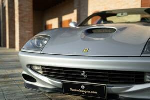 Bild 33/50 von Ferrari 550 Maranello (2001)