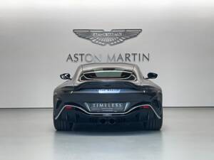 Bild 4/25 von Aston Martin V12 Vantage (2022)