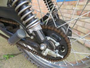 Bild 33/37 von Suzuki DUMMY (1977)