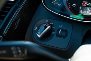 Image 27/36 of Audi R8 V10 (2013)