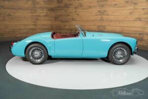 Image 11/19 de MG MGA 1500 (1958)