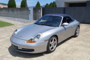 Bild 12/31 von Porsche 911 Carrera (2000)