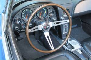 Imagen 10/42 de Chevrolet Corvette Sting Ray Convertible (1967)