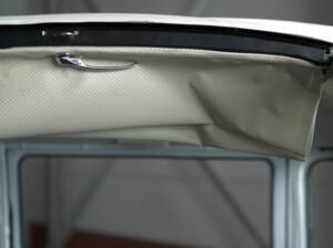 Bild 38/49 von Volkswagen T1 Brasil 1.6 (1970)