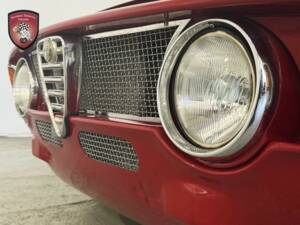 Imagen 52/68 de Alfa Romeo Giulia 1600 Sprint GT Veloce (1966)