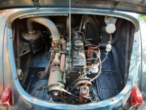 Bild 10/19 von Renault 4 CV (1952)