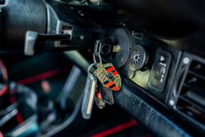 Bild 48/50 von Porsche 911 Carrera 3.2 (1989)