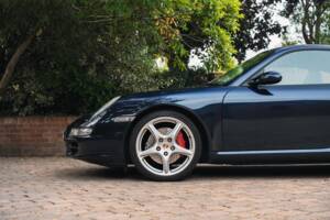 Bild 12/50 von Porsche 911 Carrera S (2005)