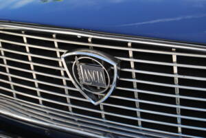 Image 18/24 of Lancia Flaminia Coupe Pininfarina 3B (1963)