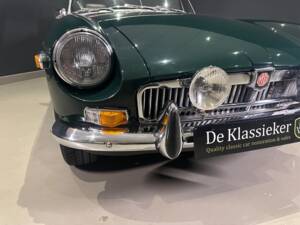 Afbeelding 12/54 van MG MGB (1973)