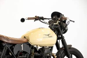 Image 10/50 of Moto Guzzi V 35 Imola II (1983)