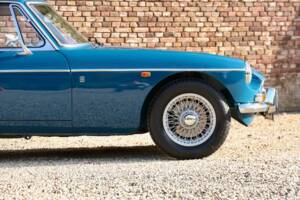 Immagine 39/50 di MG MGB GT (1971)