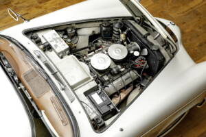 Bild 27/28 von BMW 503 (1959)