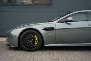 Bild 9/50 von Aston Martin V12 Vantage AMR (2017)