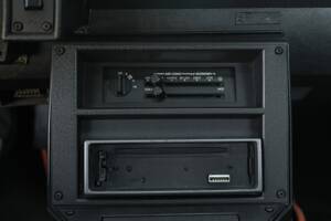 Image 35/50 of Chevrolet Camaro Z28 (1992)