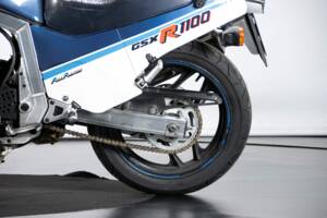 Immagine 14/47 di Suzuki GSX-R 1100 (1987)