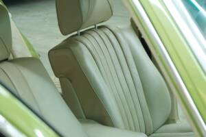 Image 45/50 de Mercedes-Benz 450 SEL 6,9 (1976)