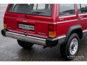 Image 21/27 of Jeep Cherokee (1988)