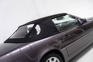 Image 32/37 of Mercedes-Benz SL 320 (1993)