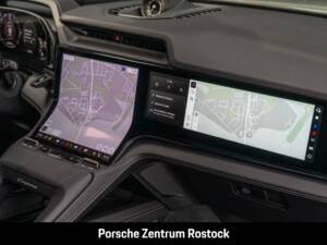 Imagen 25/35 de Porsche Cayenne Turbo E-Hybrid (1900)