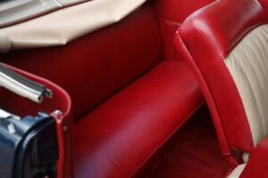 Image 35/50 de Cadillac 62 Convertible (1941)