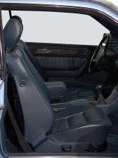 Image 15/30 de Mercedes-Benz 300 CE (1991)