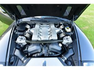 Imagen 6/12 de Aston Martin V12 Vanquish S (2005)
