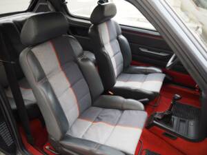 Afbeelding 40/50 van Peugeot 205 GTi 1.9 (1988)