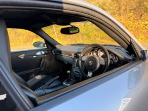Image 13/25 of Porsche 911 Carrera S (2006)