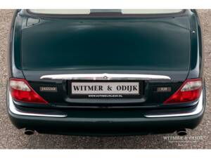 Bild 20/32 von Jaguar XJ 8 Executive (1998)