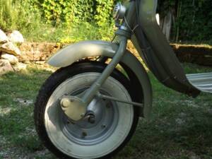 Immagine 45/50 di Innocenti Lambretta D 125 (1958)