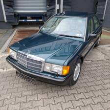 Obraz 1/8 pojazdu Mercedes-Benz 190 E 2.3 (1993)