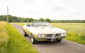 Bild 14/49 von Pontiac Firebird 400 Convertible (1968)