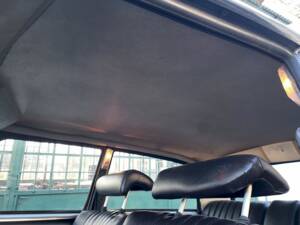 Image 18/36 of Citroën DS 20 (1974)