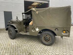 Image 7/16 of Dodge WC 51 (1942)