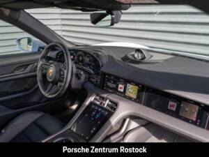Obraz 17/31 pojazdu Porsche Taycan 4S Sport Turismo (2026)