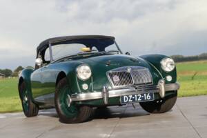 Image 4/50 of MG MGA Twin Cam (1959)