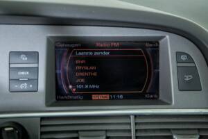 Immagine 25/45 di Audi A6 Avant 2.4 (2006)