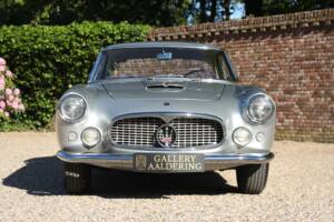 Bild 40/50 von Maserati 3500 GT Touring (1961)
