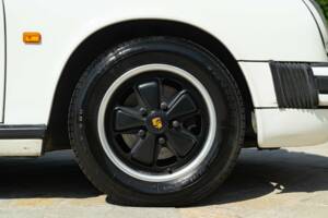 Image 20/50 de Porsche 911 SC 3.0 (1979)
