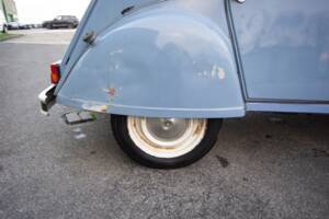 Image 31/38 de Citroën 2 CV 6 (1988)