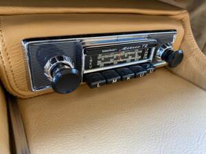 Image 57/101 of Maserati Mexico 4200 (1971)