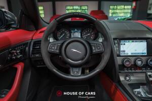 Afbeelding 18/25 van Jaguar F-Type SVR (2017)