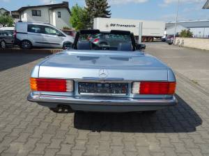 Image 7/35 de Mercedes-Benz 560 SL (1987)
