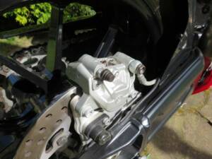 Bild 41/48 von Ducati 749 R (2005)